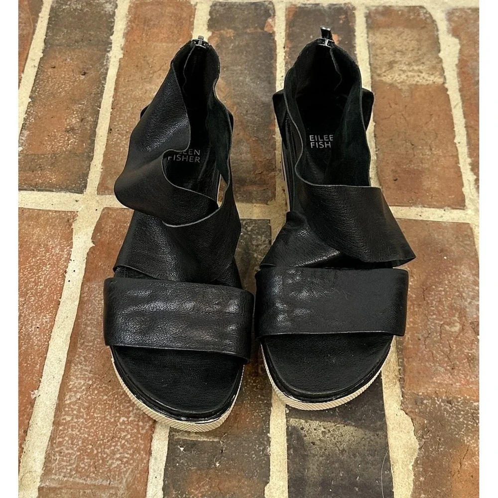 Eileen Fisher Sport Sandals Black Tumbled Leather Crisscross Straps Women's 9